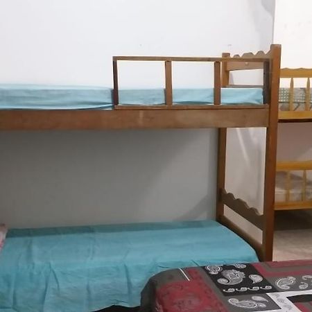 Hostel Praia Martin De Sa Caraguatatuba Exteriör bild